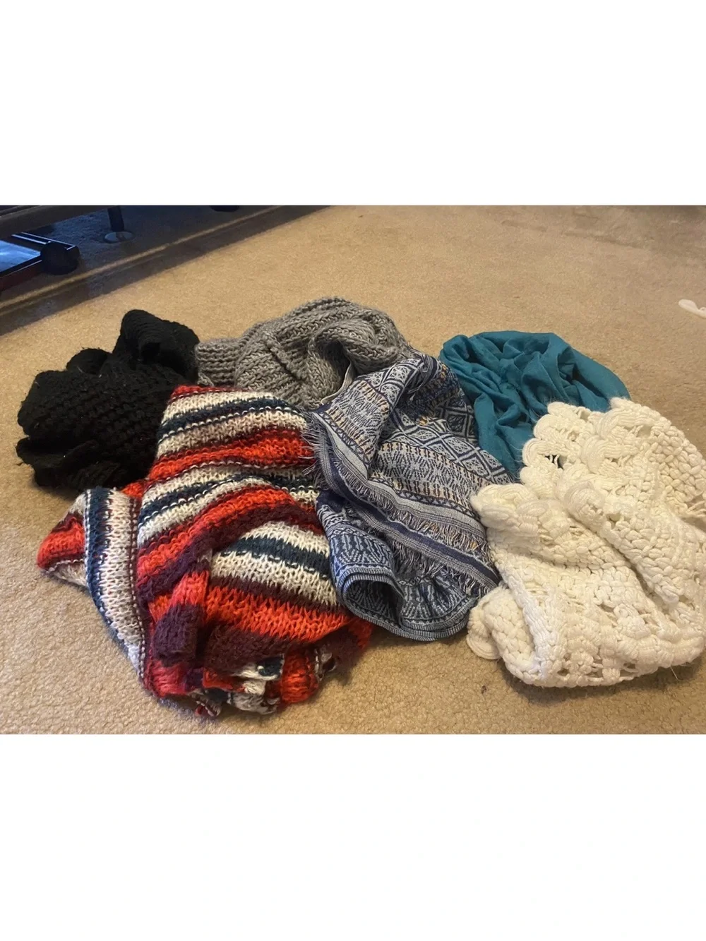 Scarf Lot